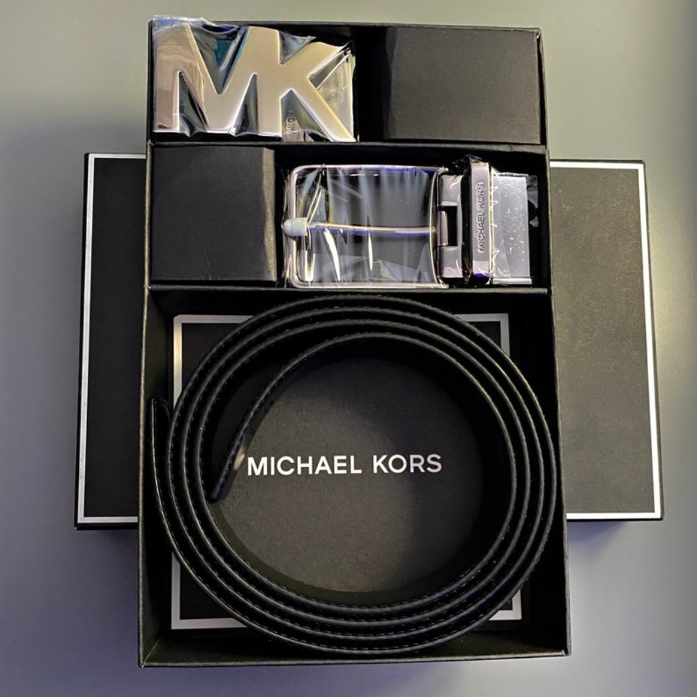 Michael Kors Men's 4-In-1 Reversible Belt Box Set